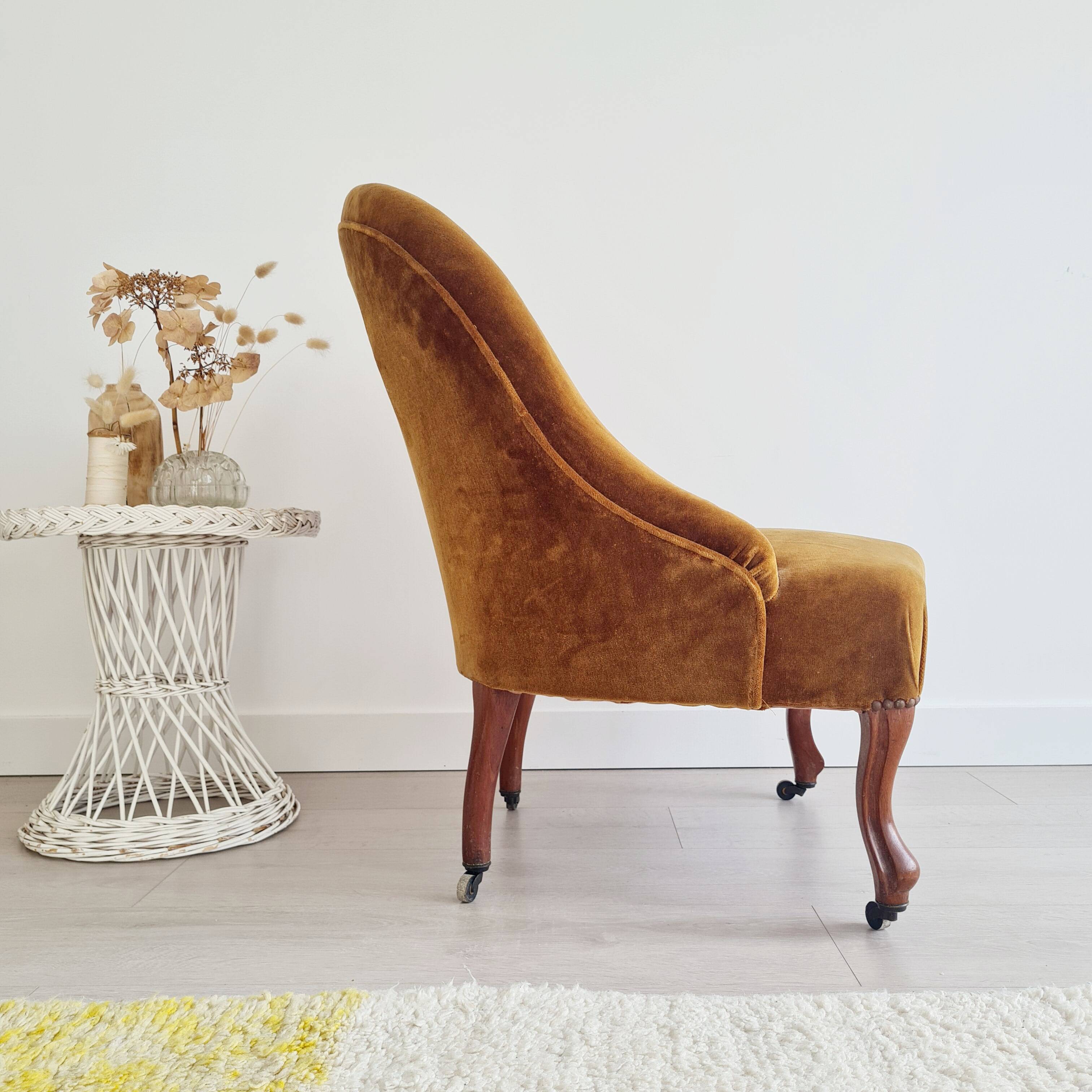 Dark ochre velvet toad armchair