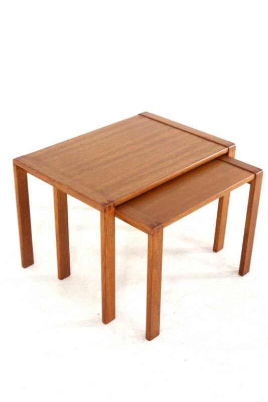 Ensemble de 2 tables gigognes - teck - design danois