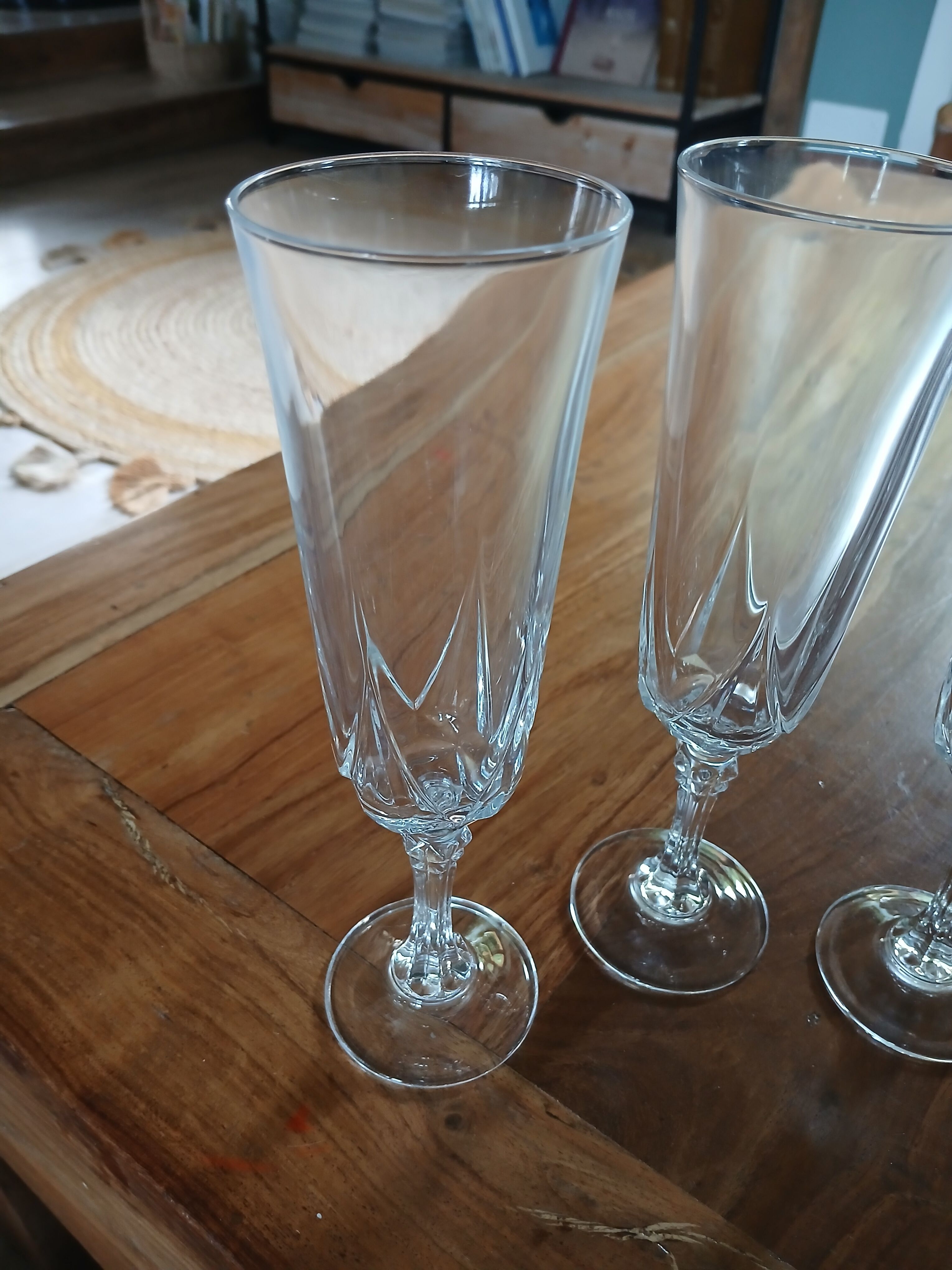 4 vintage crystal champagne flutes from Arques