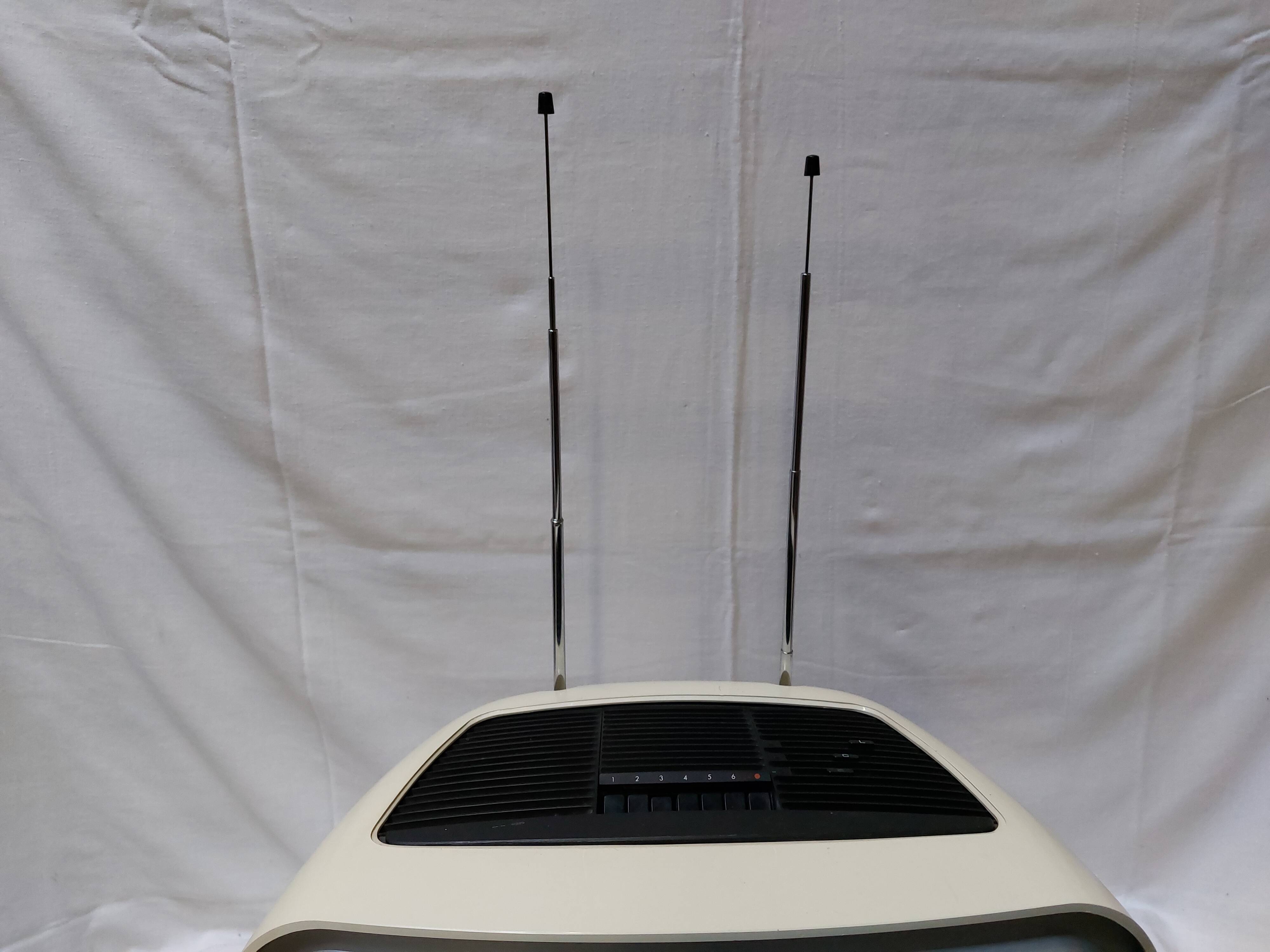 Vintage Pathé Marconi T72344 Television - 1970s, Space Age