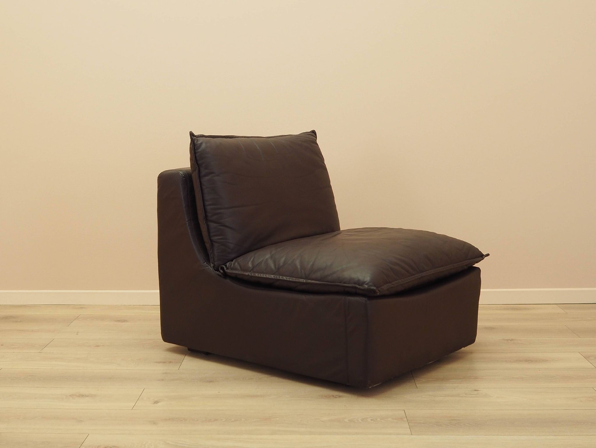 Brown leather armchair, Italian design, 1960s, production: Italy