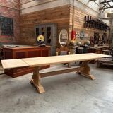 Large monastery type table in oak and its 2 extensions