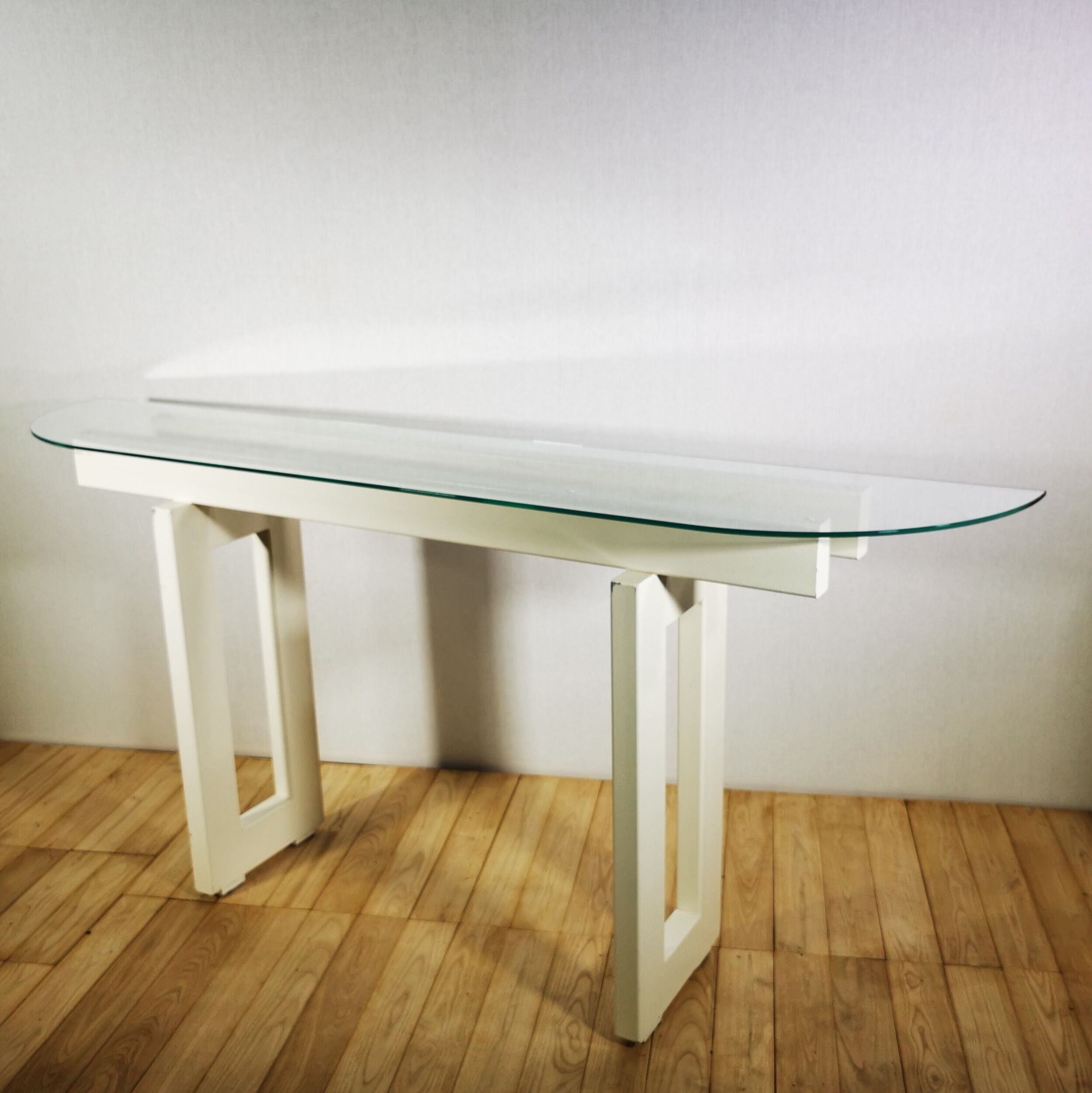 Console peinte en blanc, vers 1980
