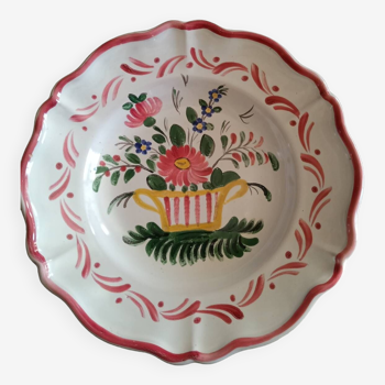 Angoulême earthenware dish with floral decoration