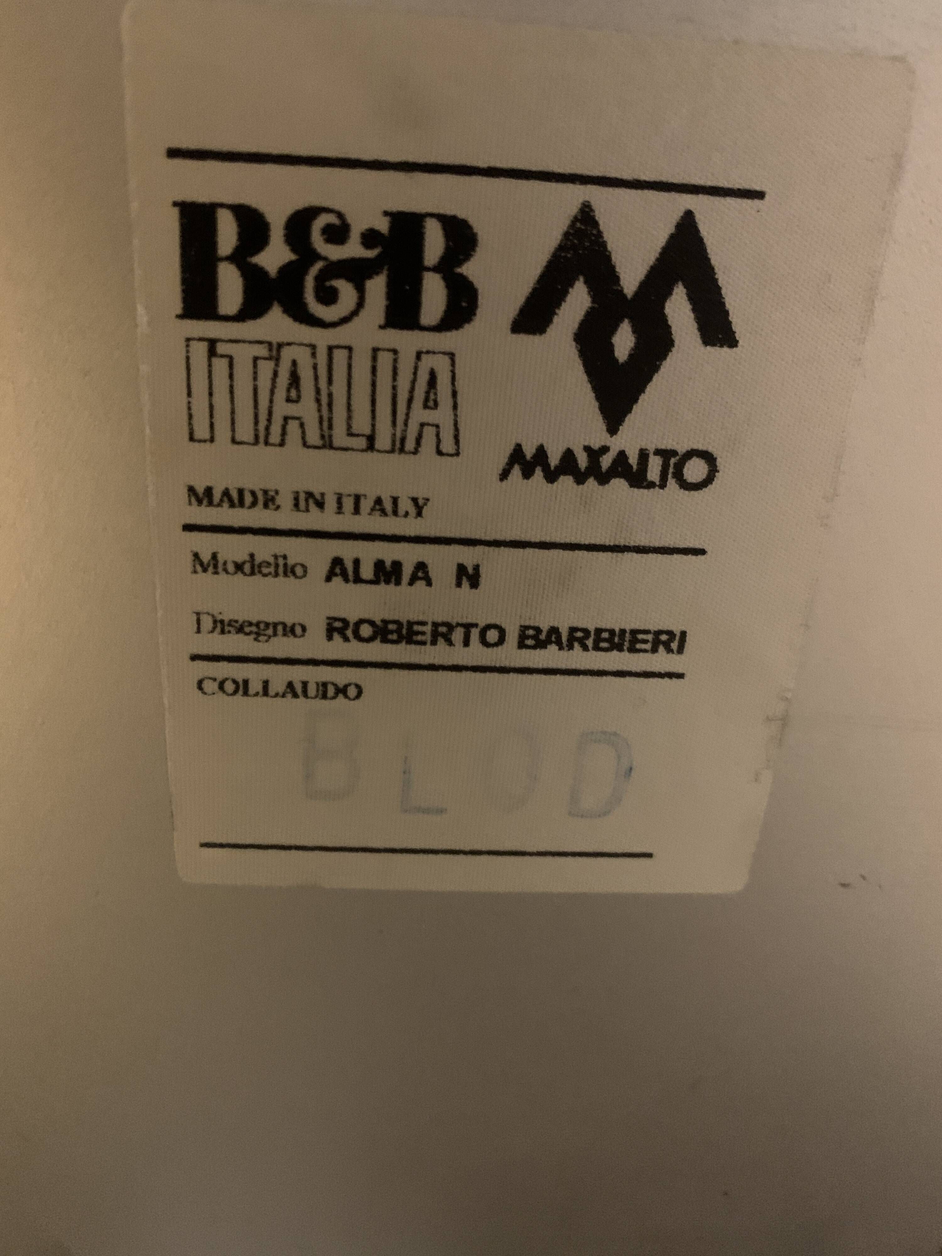 ultra comfortable and light dining room chair BB Italia