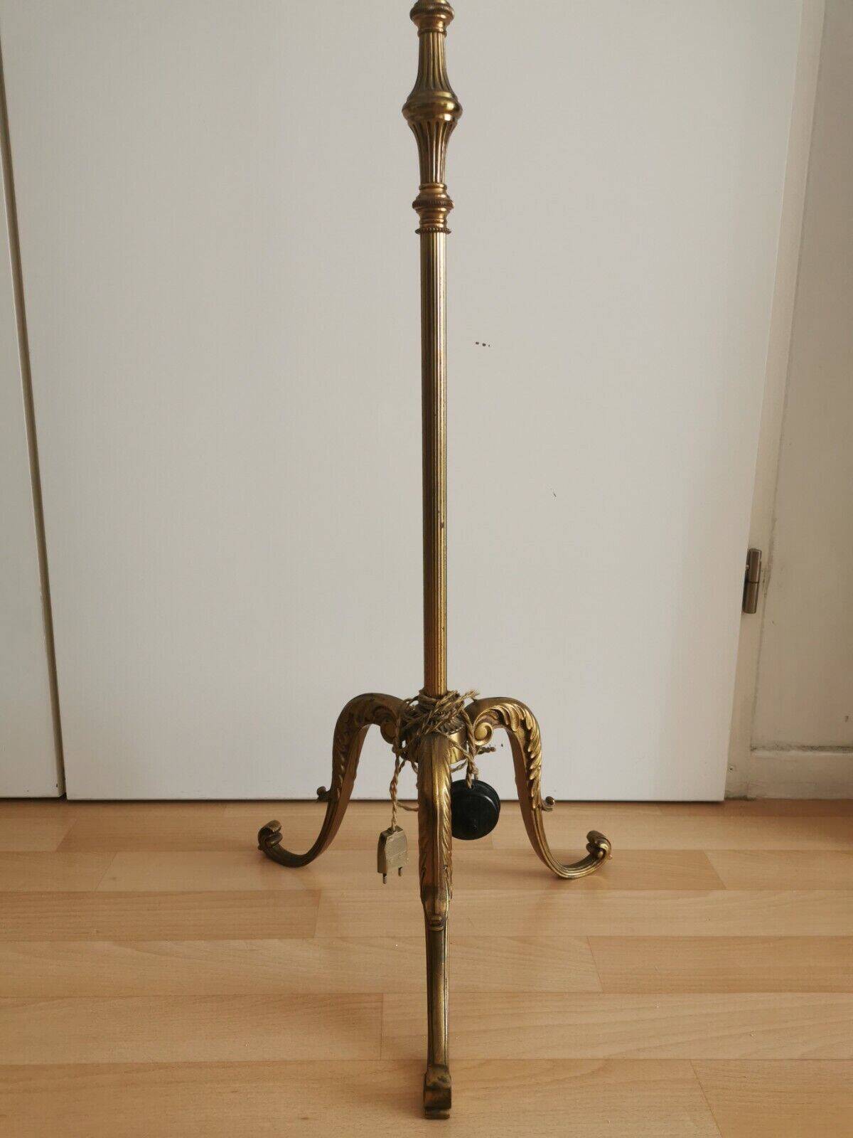Vintage floor lamp old standing lamp