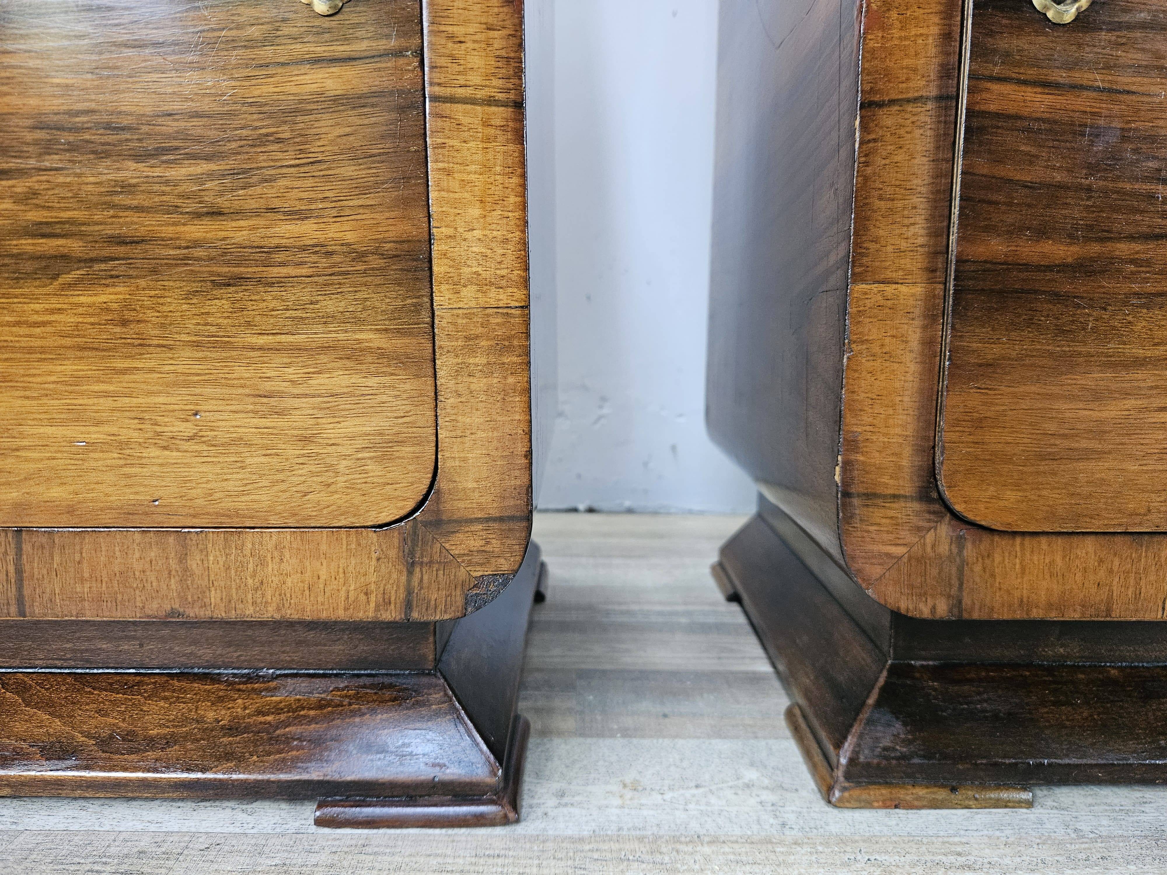 Art Decò walnut bedside tables with door and drawer