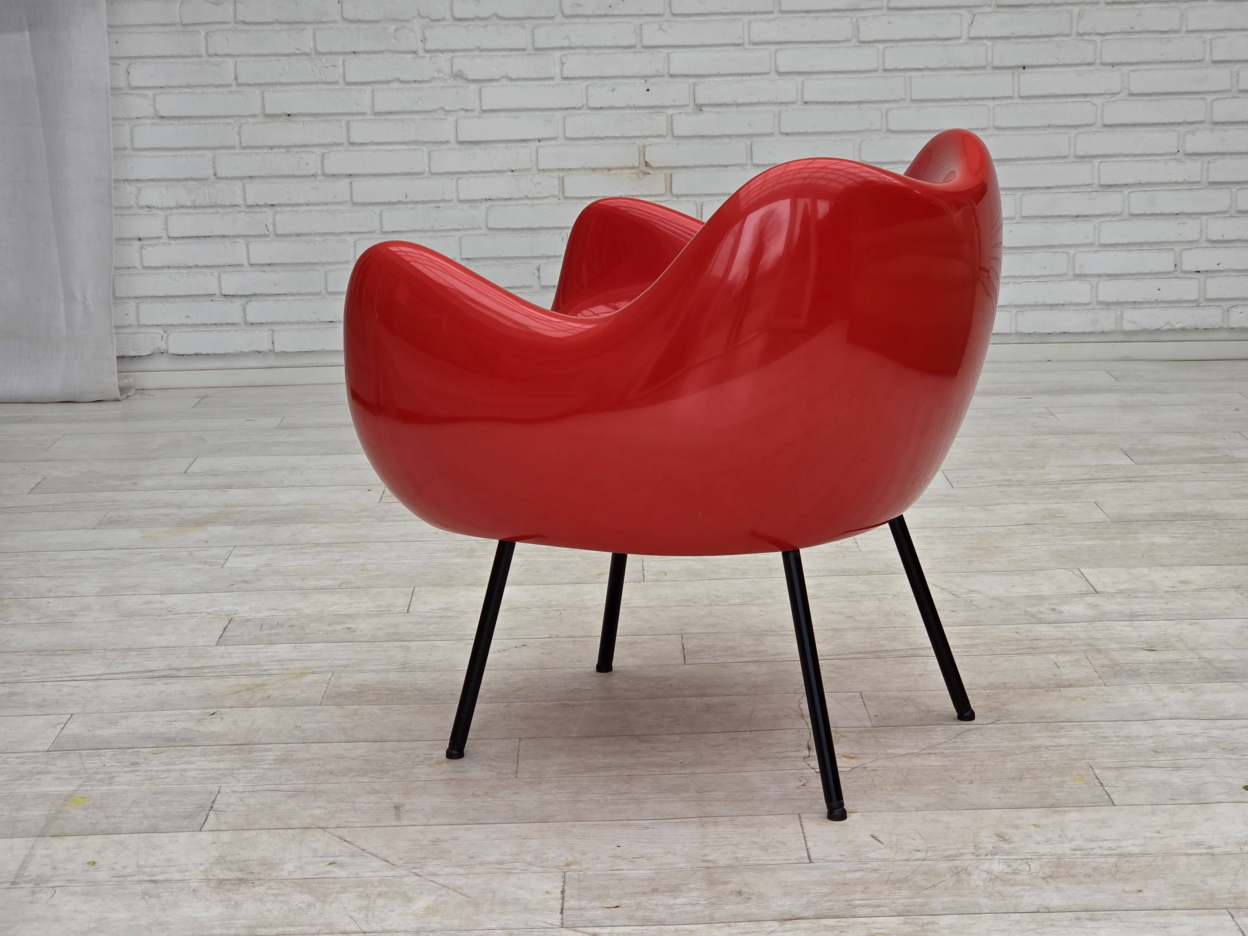 1960s, socialist realism design icon by Roman Modzelewski, model RM58.