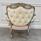 Louis XV salon in white and gold with tufting - Handmade in beech wood.