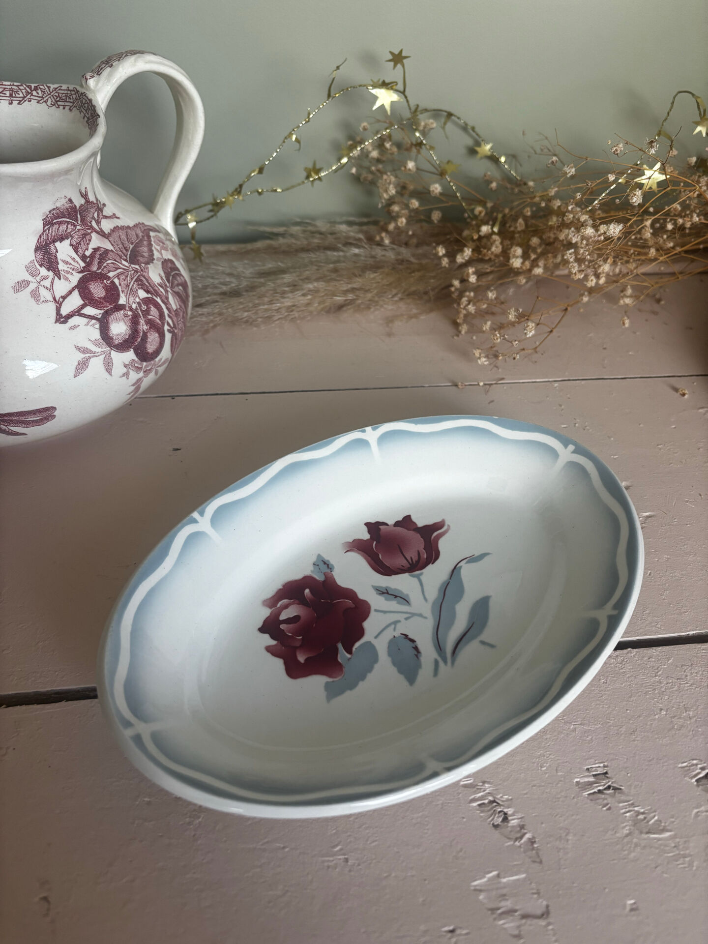 Old earthenware dish from Digoin Sarreguemines Alesia