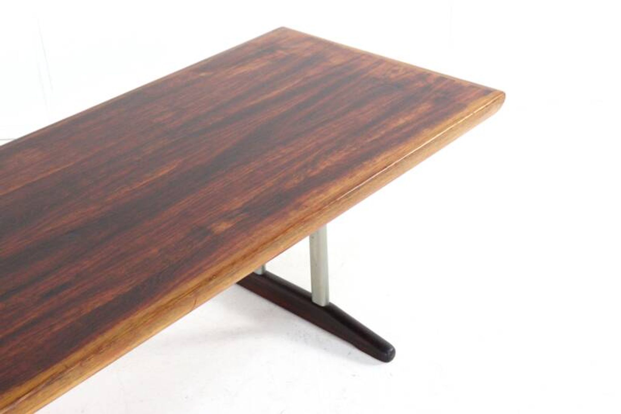 Table basse en palissandre / noyer 'Drachten' - style mid-century modern