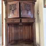 Haentges frères renaissance style cabinet in walnut