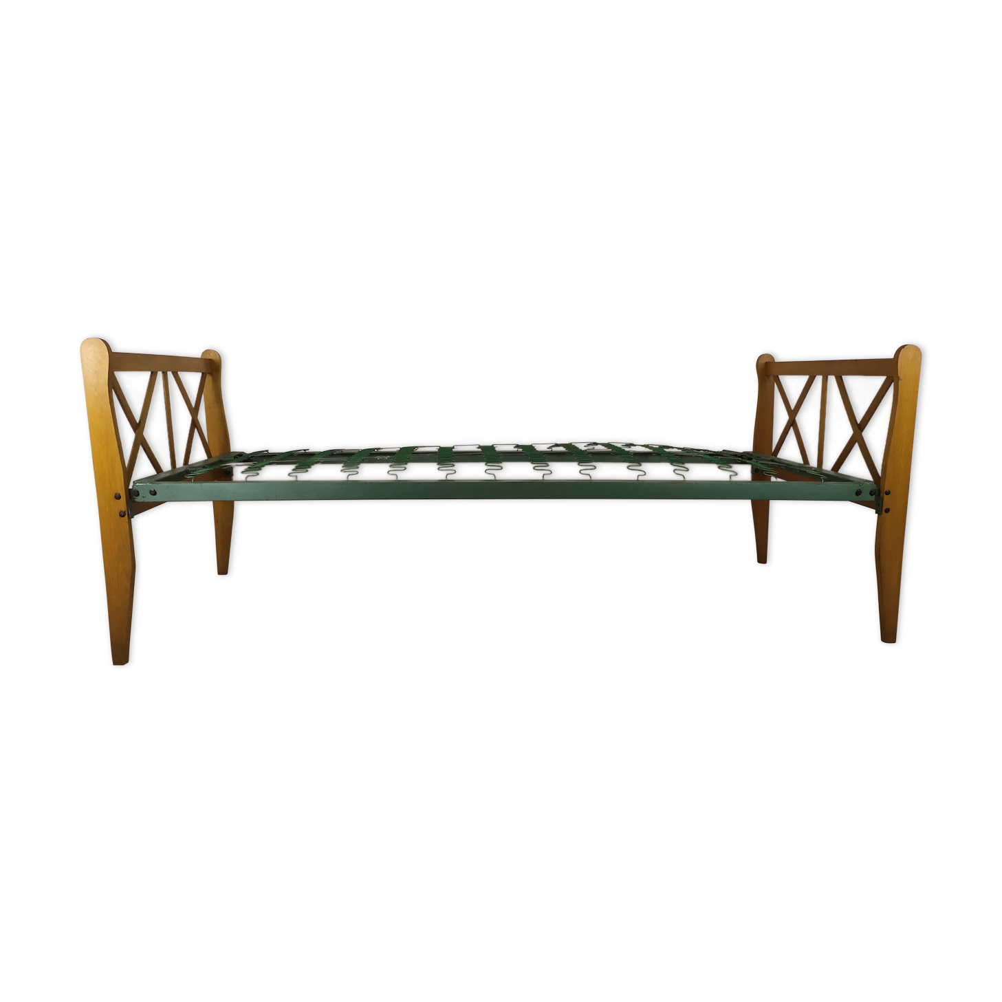 Vintage bed 80 by 190