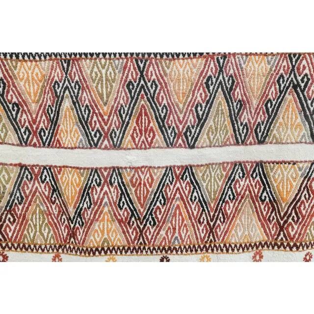 1970s Vintage Turkish Handmade Wool Cotton Beige Kilim Rug 108x151