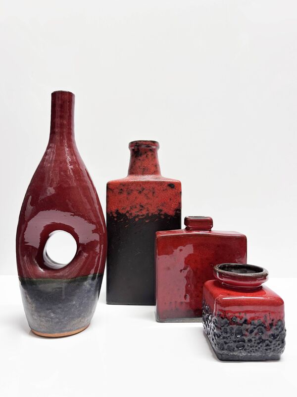 Suite de quatre vases céramique modernistes. Allemagne, années 60 et 70.