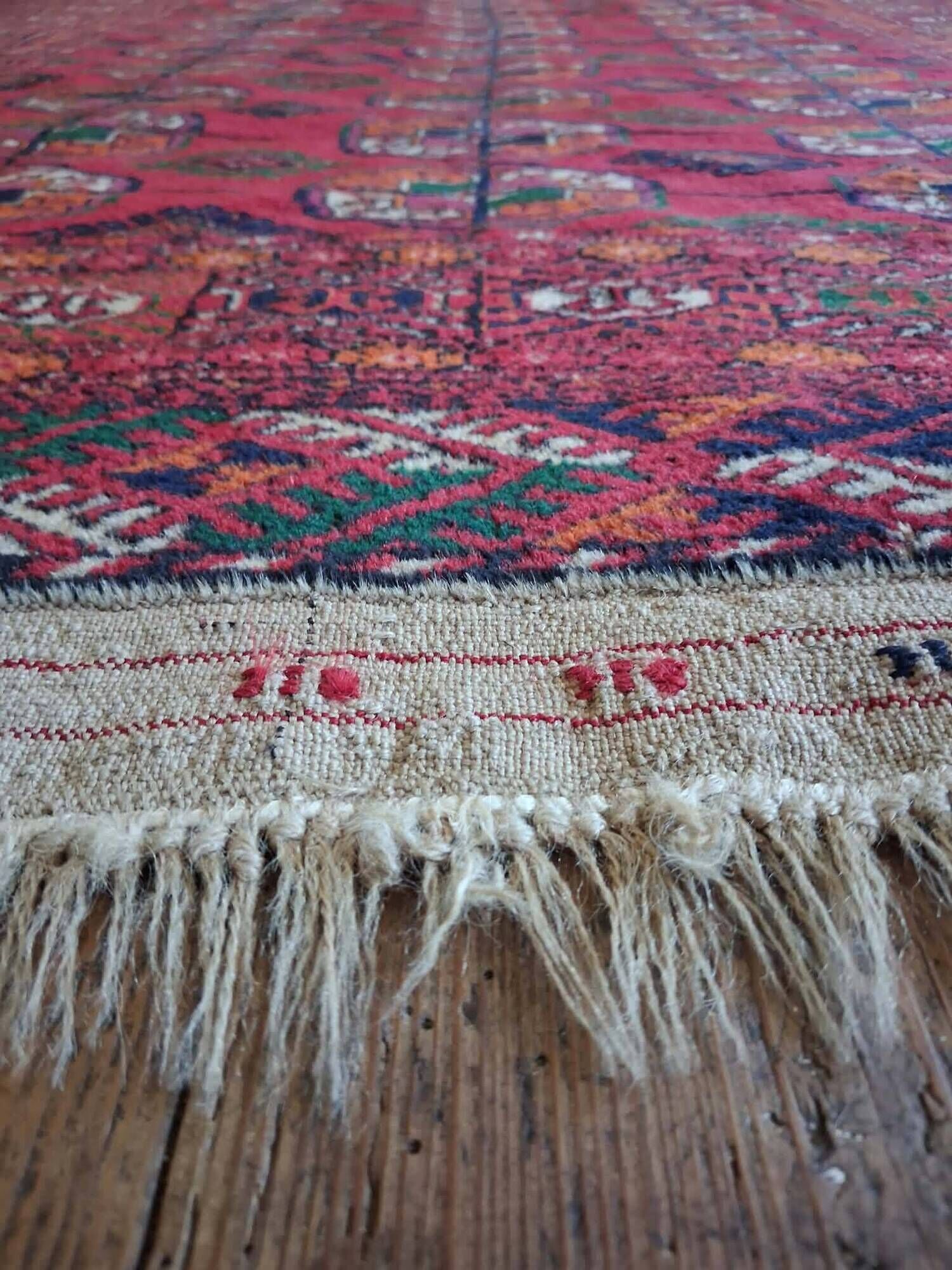Tapis Boukhara Turkmène fait main 178x120cm