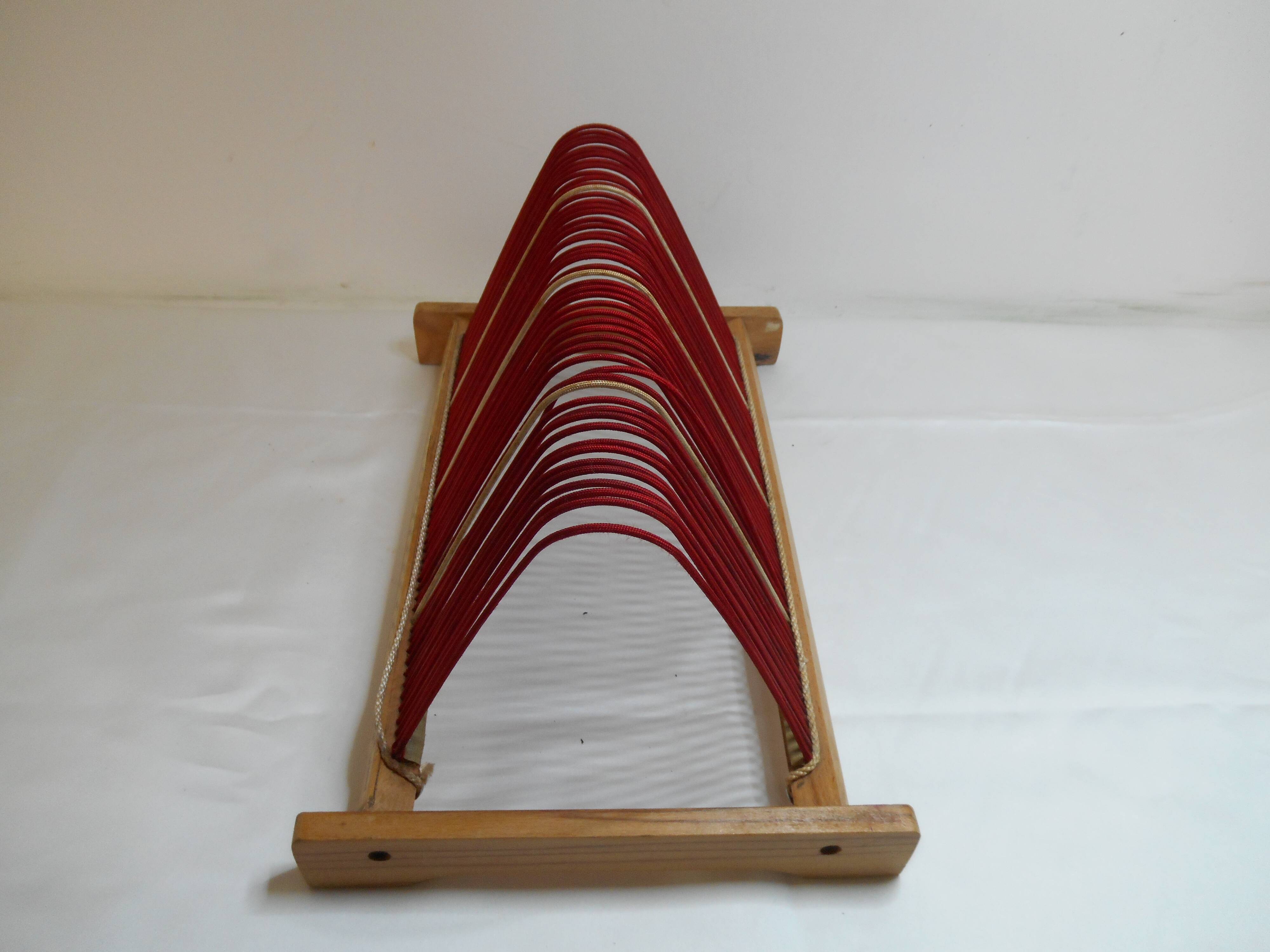 Vinyl storage unit with vintage wooden structure