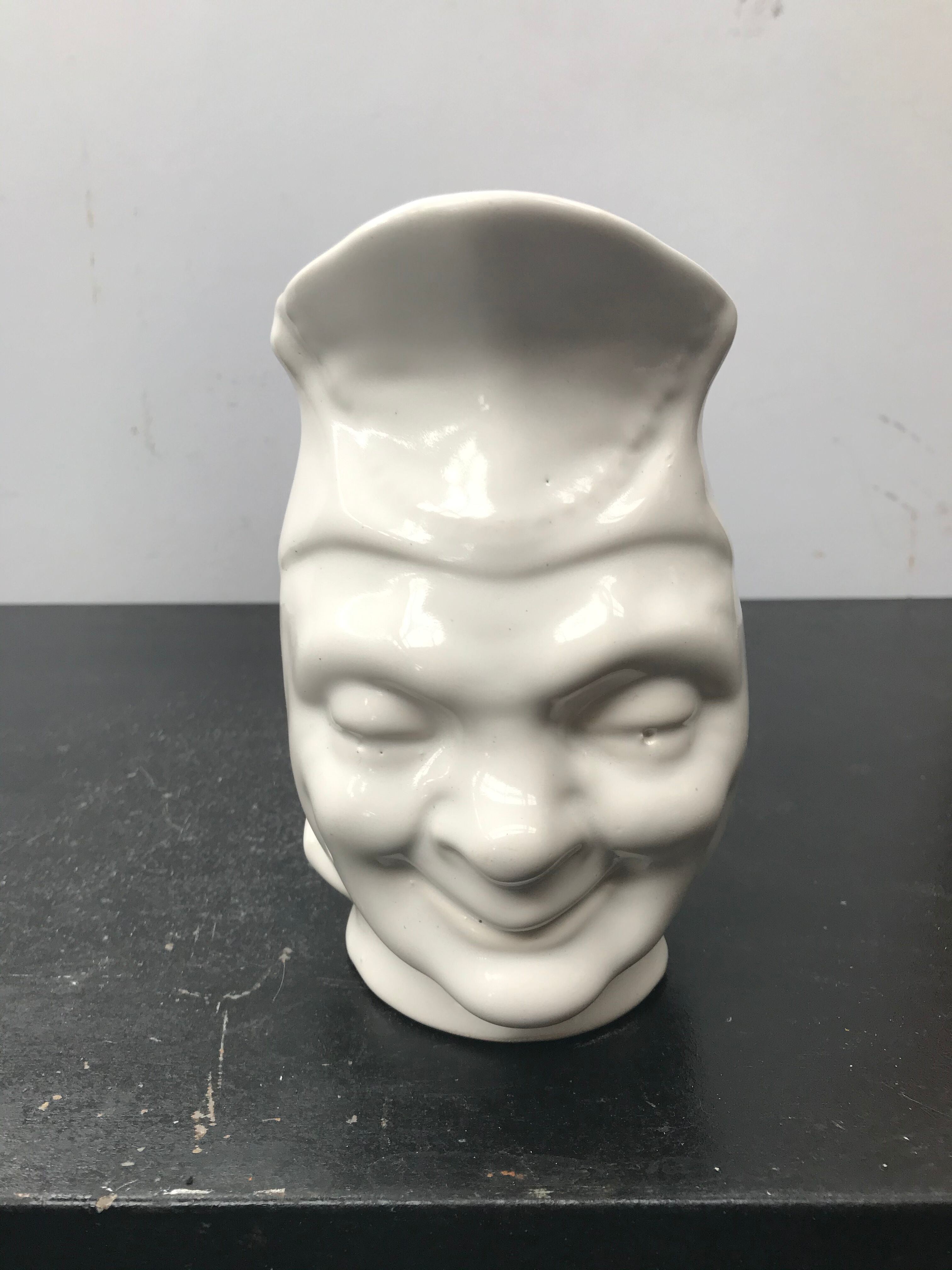 Former white ceramic pitcher shape head 70s vintage