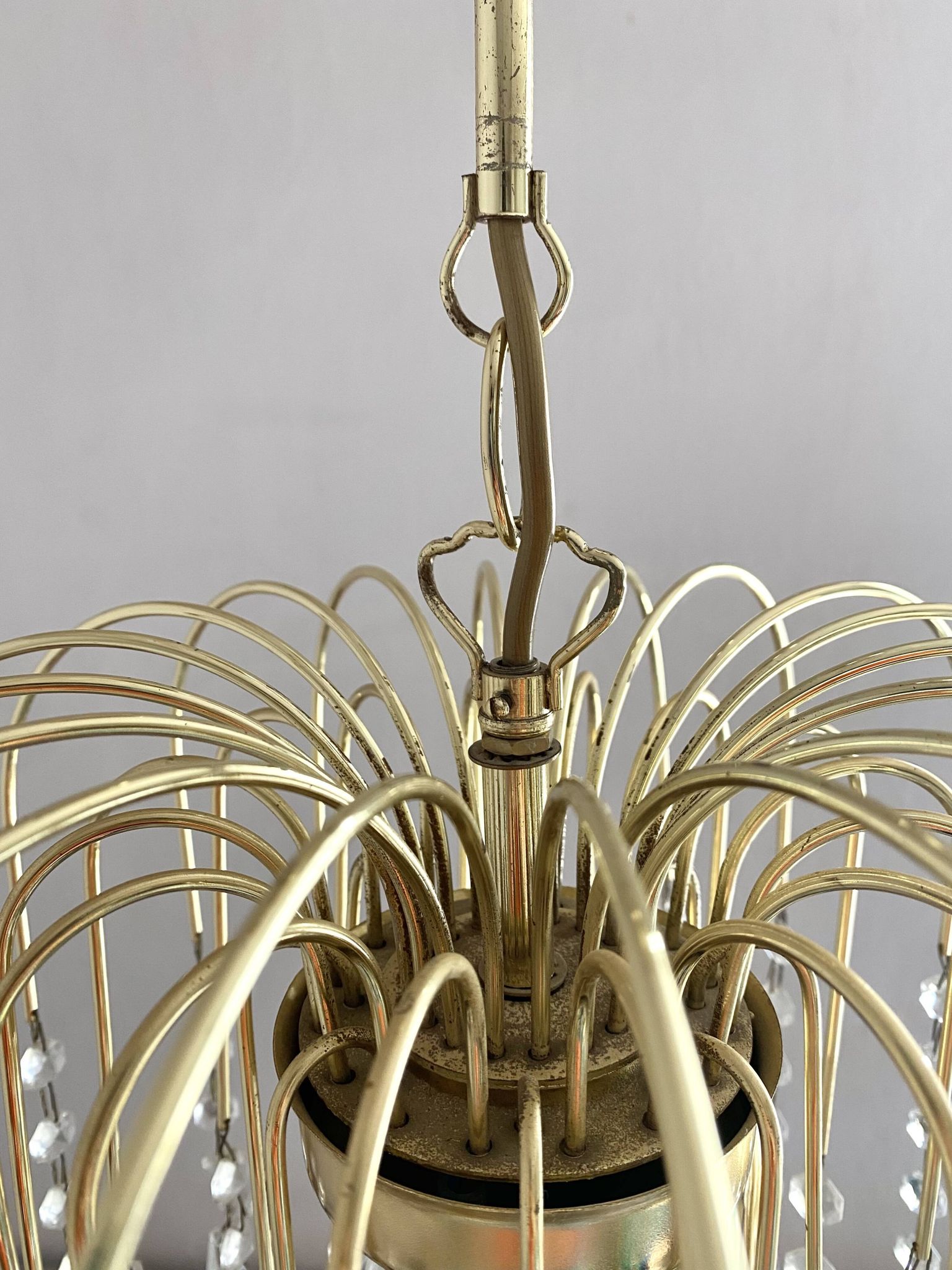 Vintage Italian cascade chandelier with pendants.