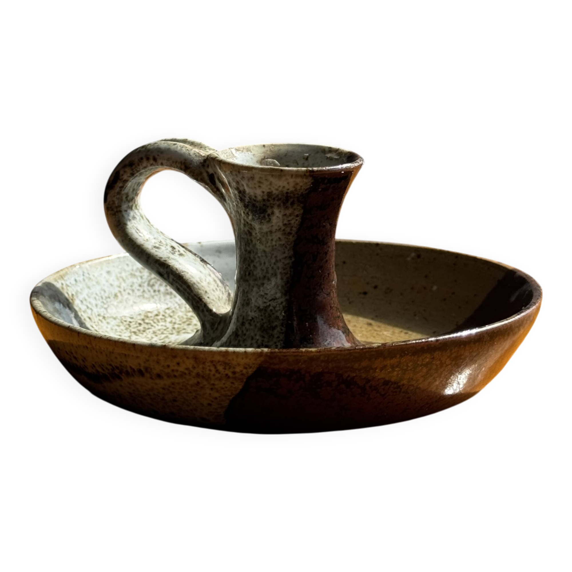 Small hand-held candle holder in two-tone brown and gray stoneware H6.5