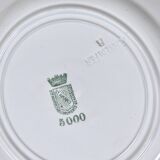 Assiettes anciennes terre de fer St Amand guirlande