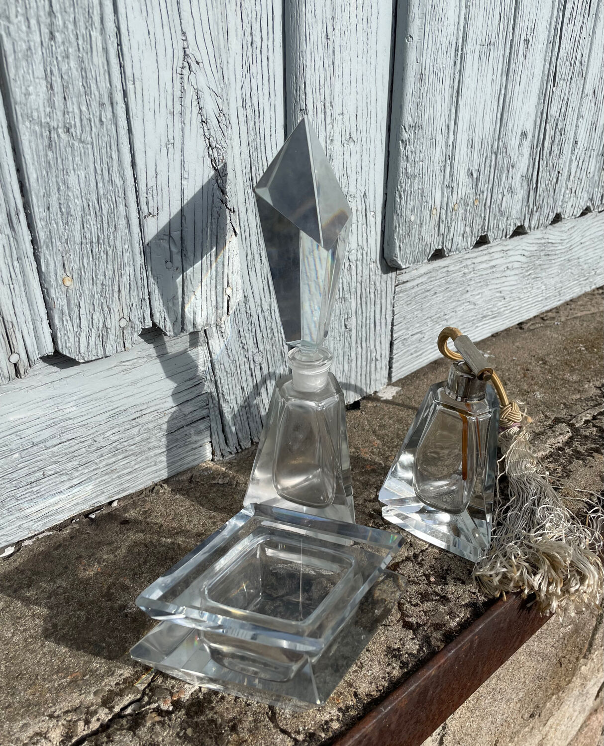 Flacon de parfum / Vanité en cristal Art Déco