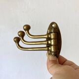 Triple hook brass coat rack