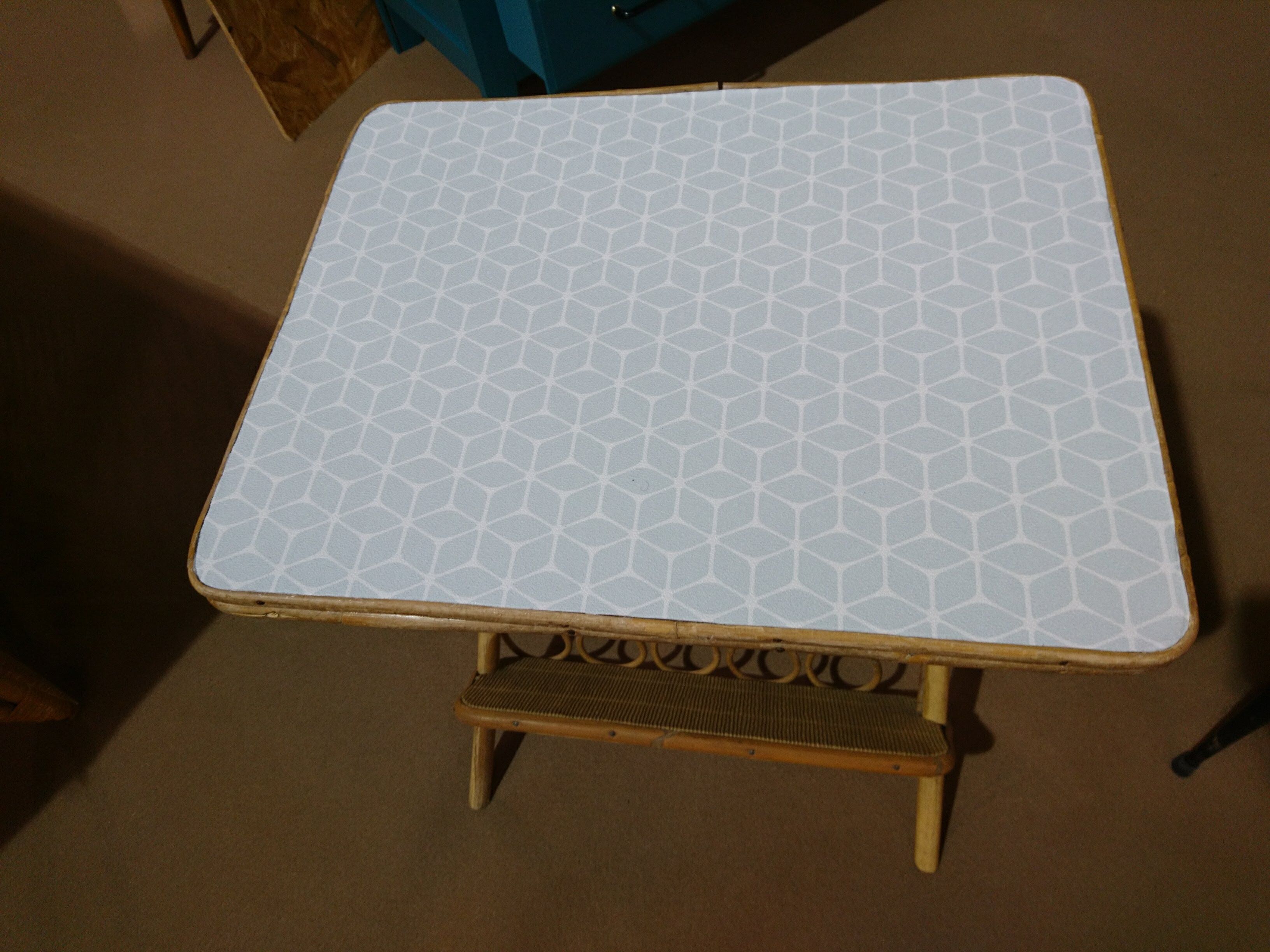 Rattan vintage magazine table