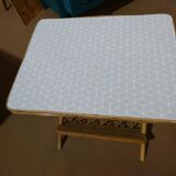 Table  porte revues en rotin vintage