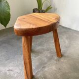 Flower coffee table set with elm tripod stools