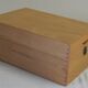 Boite en bois verni