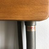 Stepladder, folding step