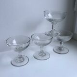 Set of 4 glasses / liquor cups in molded glass 20s