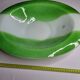 Plat décoratif ovale en pâte de verre, vert prairie et blanc, 45 cm