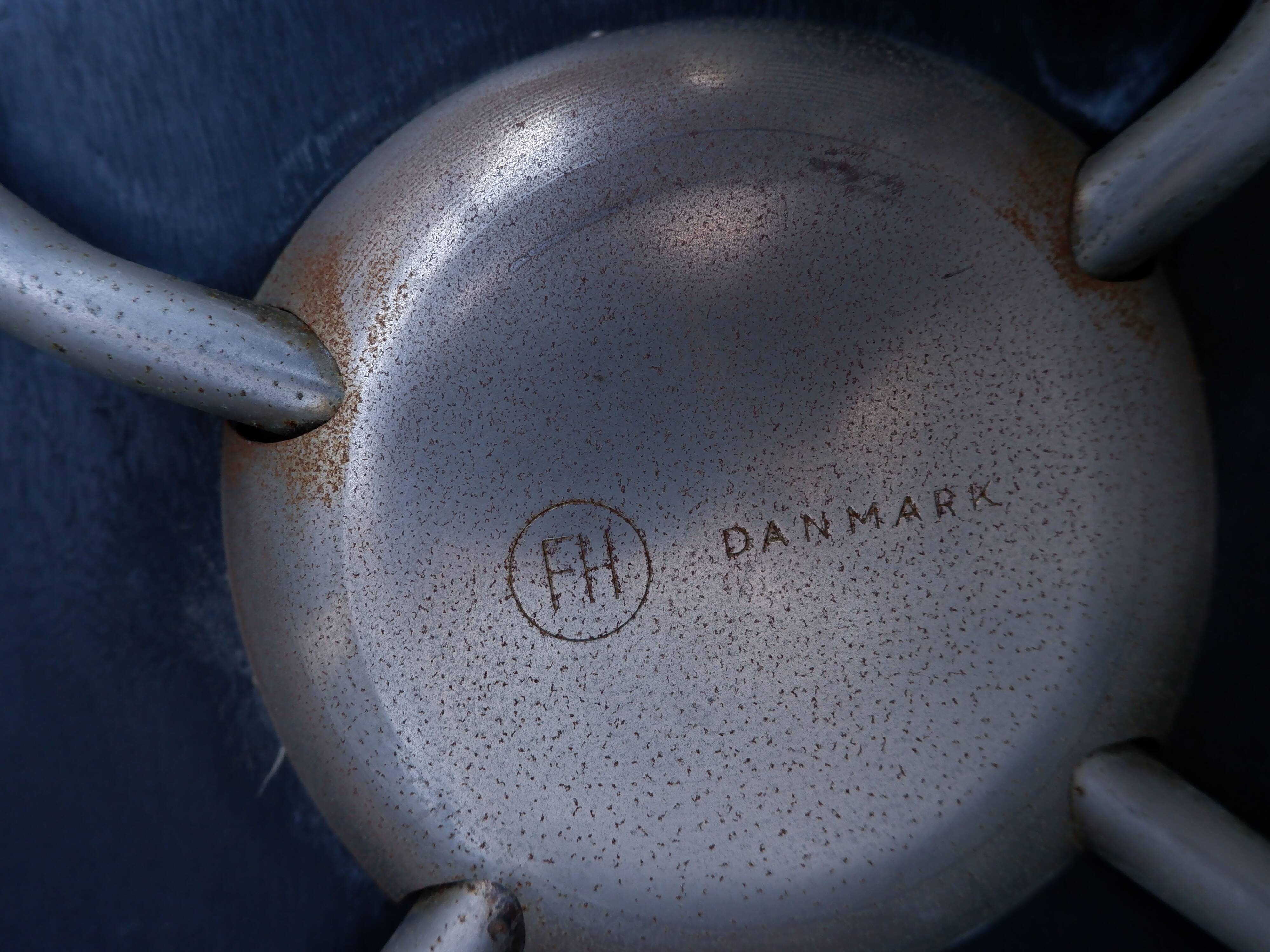 Fritz Hansen “Mosquito” chair, 1960s