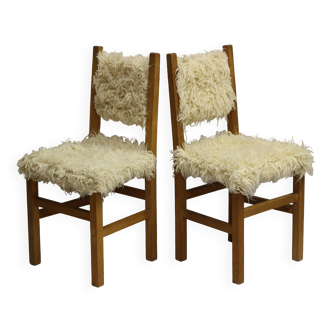 paire de chaise en fourrure pour chalet