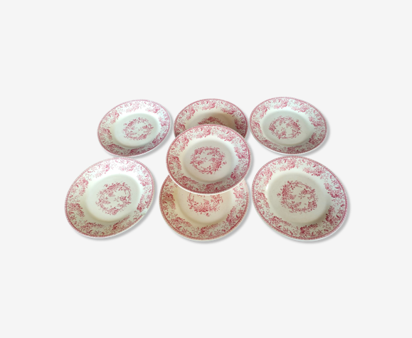 7 assiettes à dessert de la faïencerie Gien