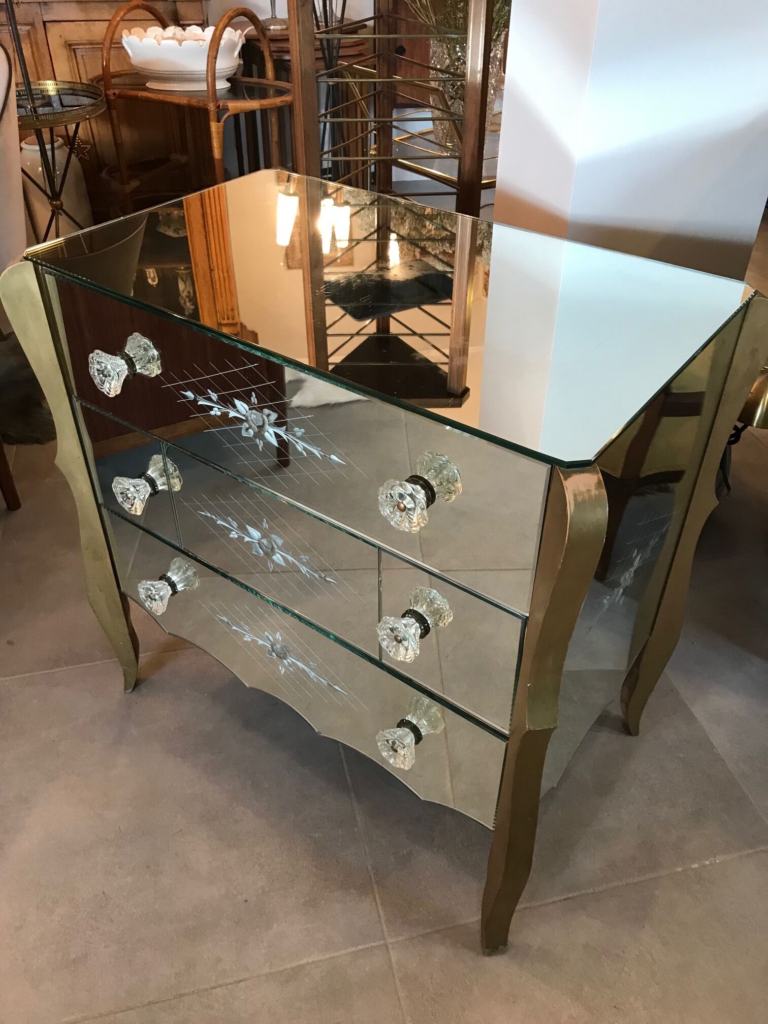 Beautiful Venetian mirror dresser