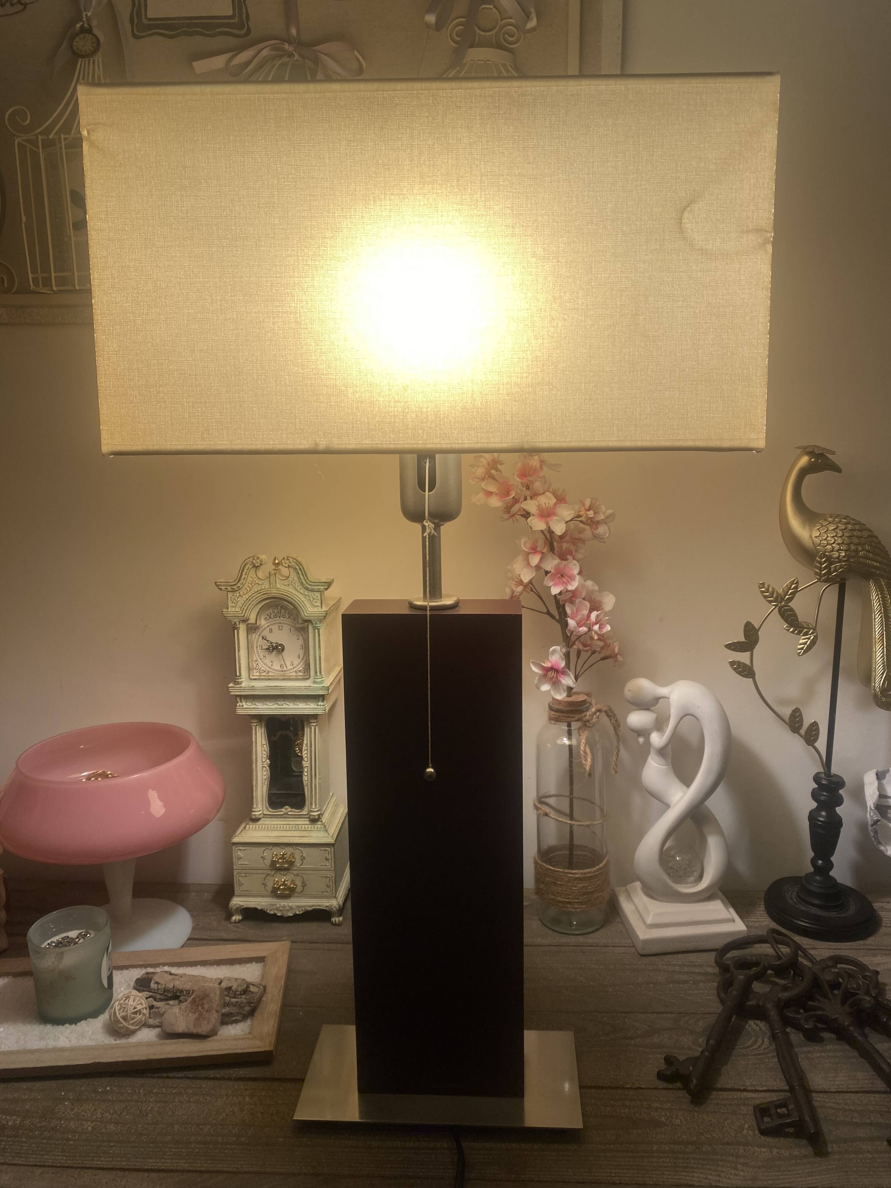 Lampe  signée le dauphin