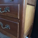 Slope desk / hump desk