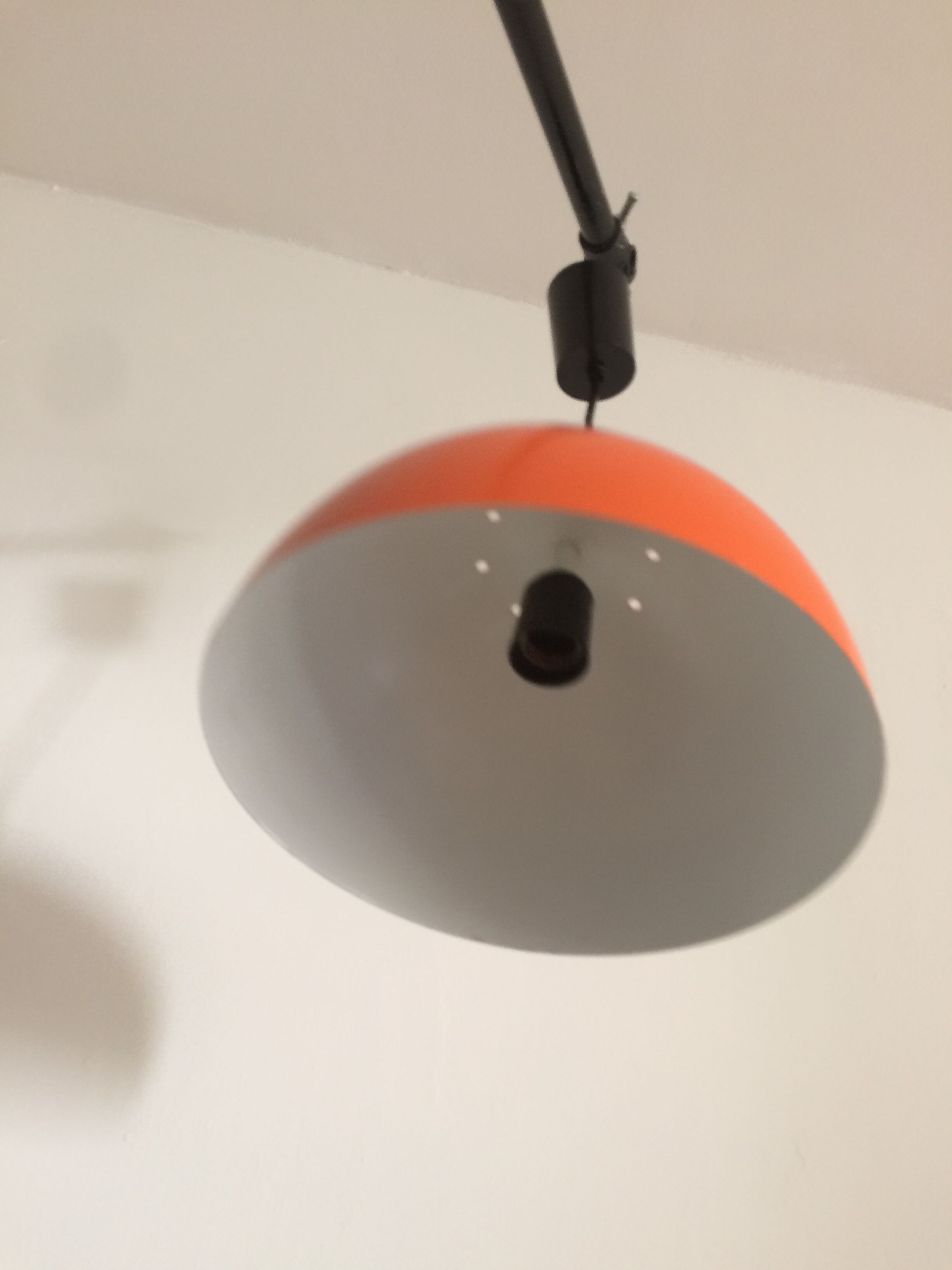 Suspension vintage orange