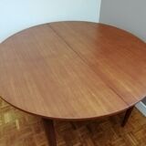 Table ronde extensible scandinave