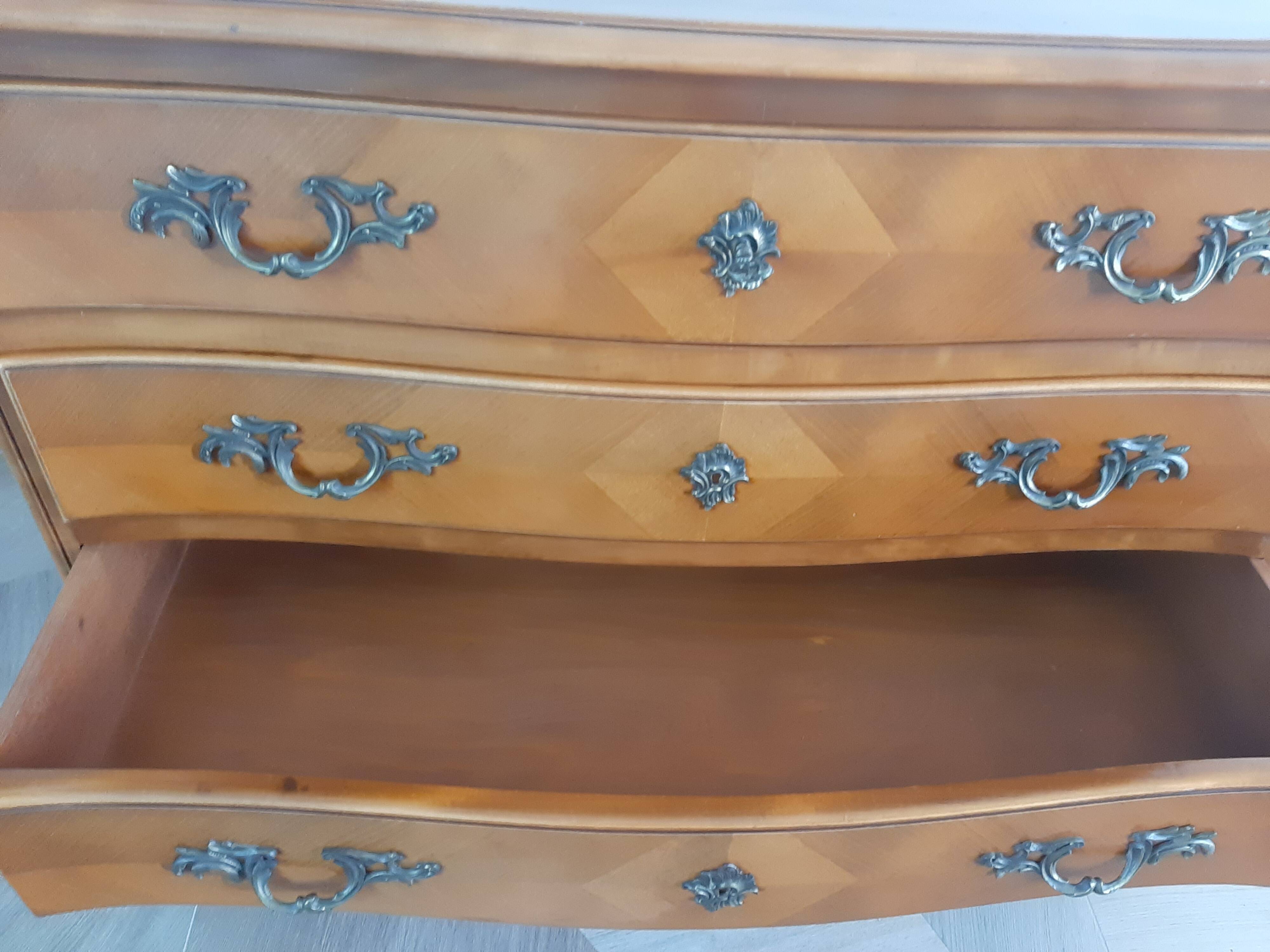 Commode 3 tiroirs style XVI avec 1 serrure