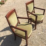 Paire de fauteuils Consulat en noyer