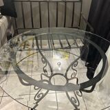 Table in wrought iron and glass, and matching two-seater bench