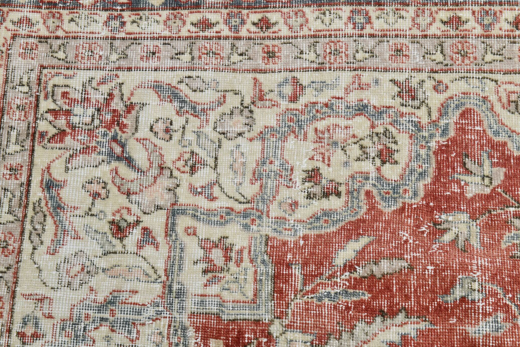 Red & Cream Vintage Persian Rug, 243x328Cm