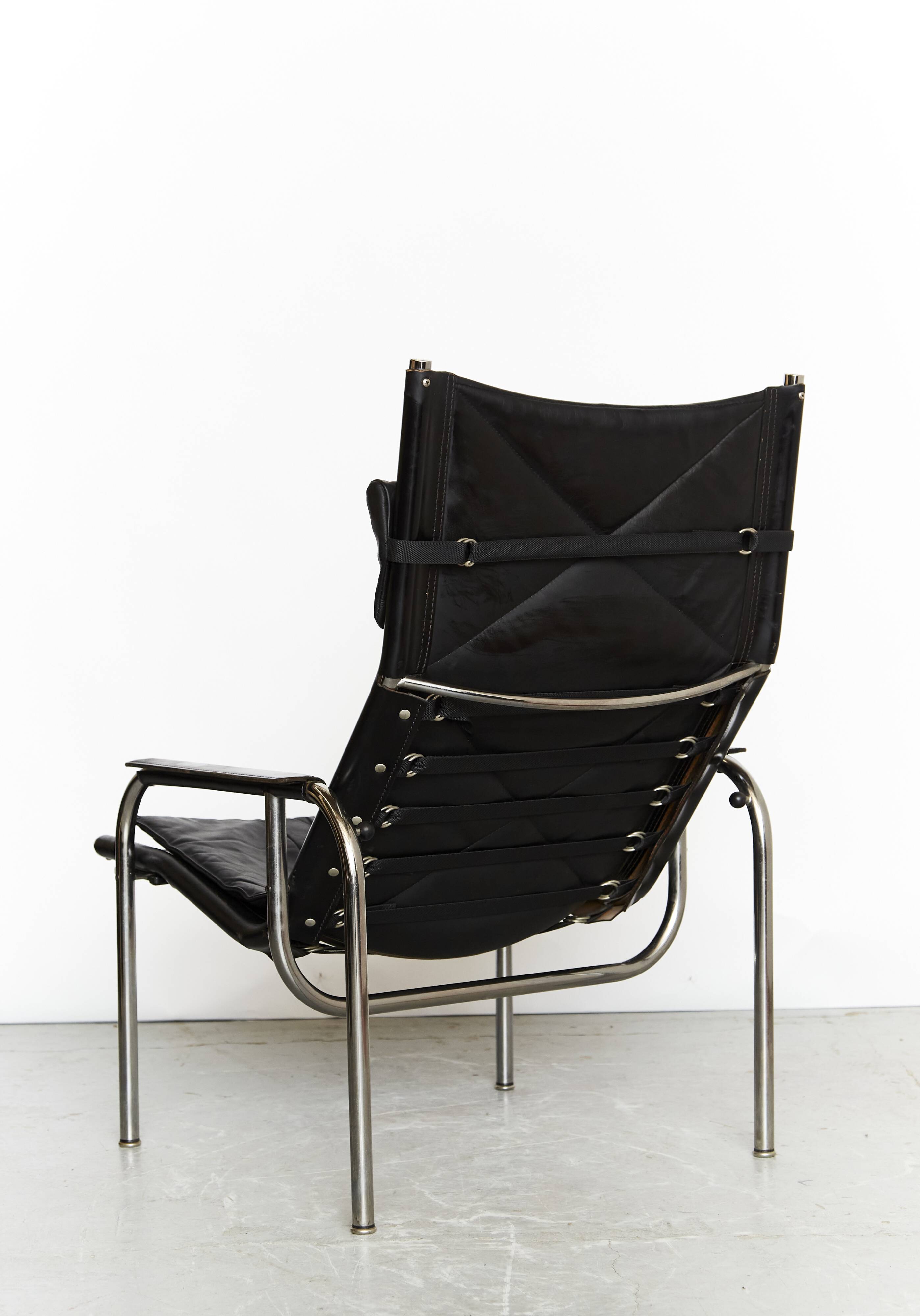 HE1106 et pouf HE1104 par Hans Eichenberger pour Strässle