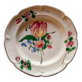 Assiette faïence de l'est St Clément décor tulipe
