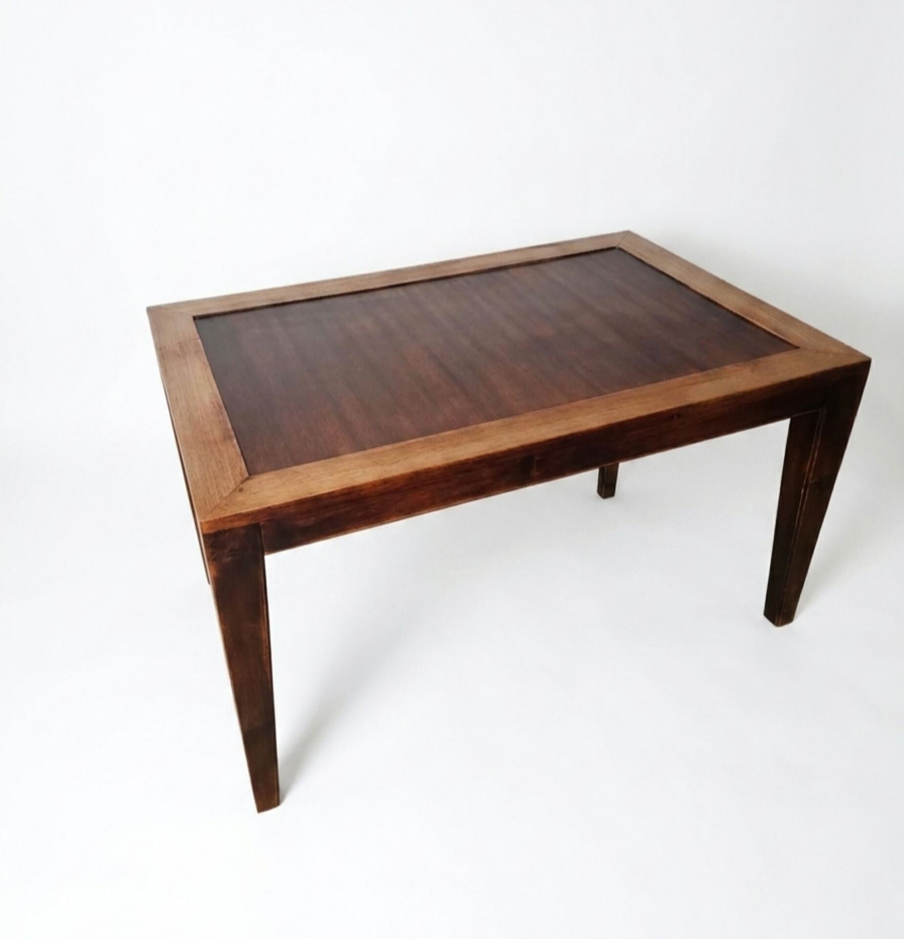 Rustic-Chic vintage design table