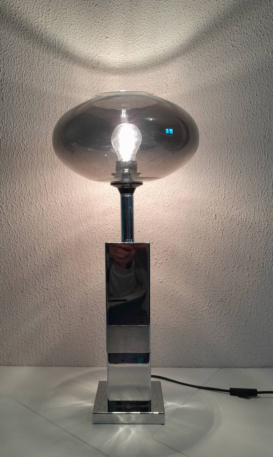 Chrome base lamp Transparent silver glass lampshade 1980 vintage